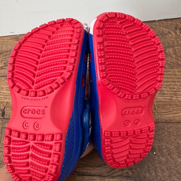 NWT Crocs American Flag Clog Toddler Size 6 Red White Blue - Picture 5 of 5
